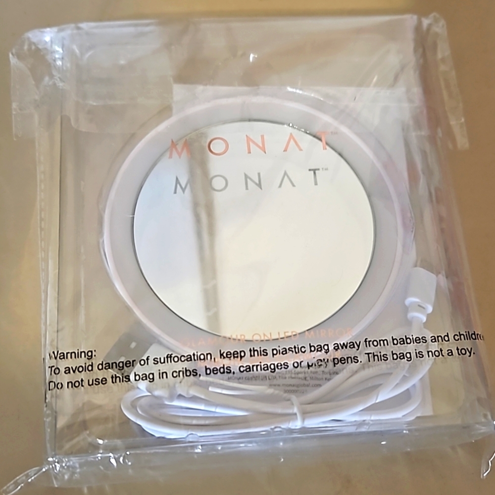 Monat LED Mirror NEW